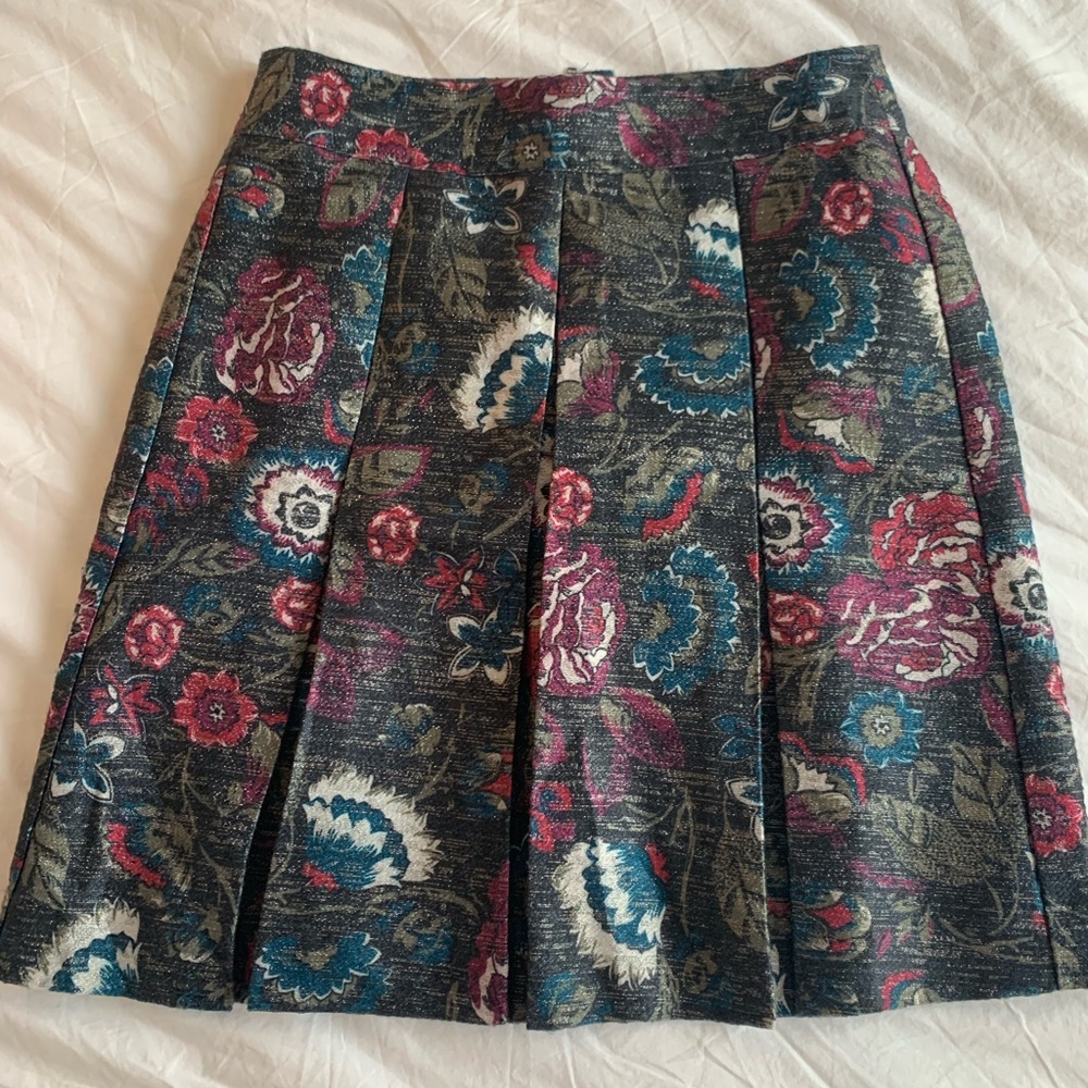 Loft Skirt